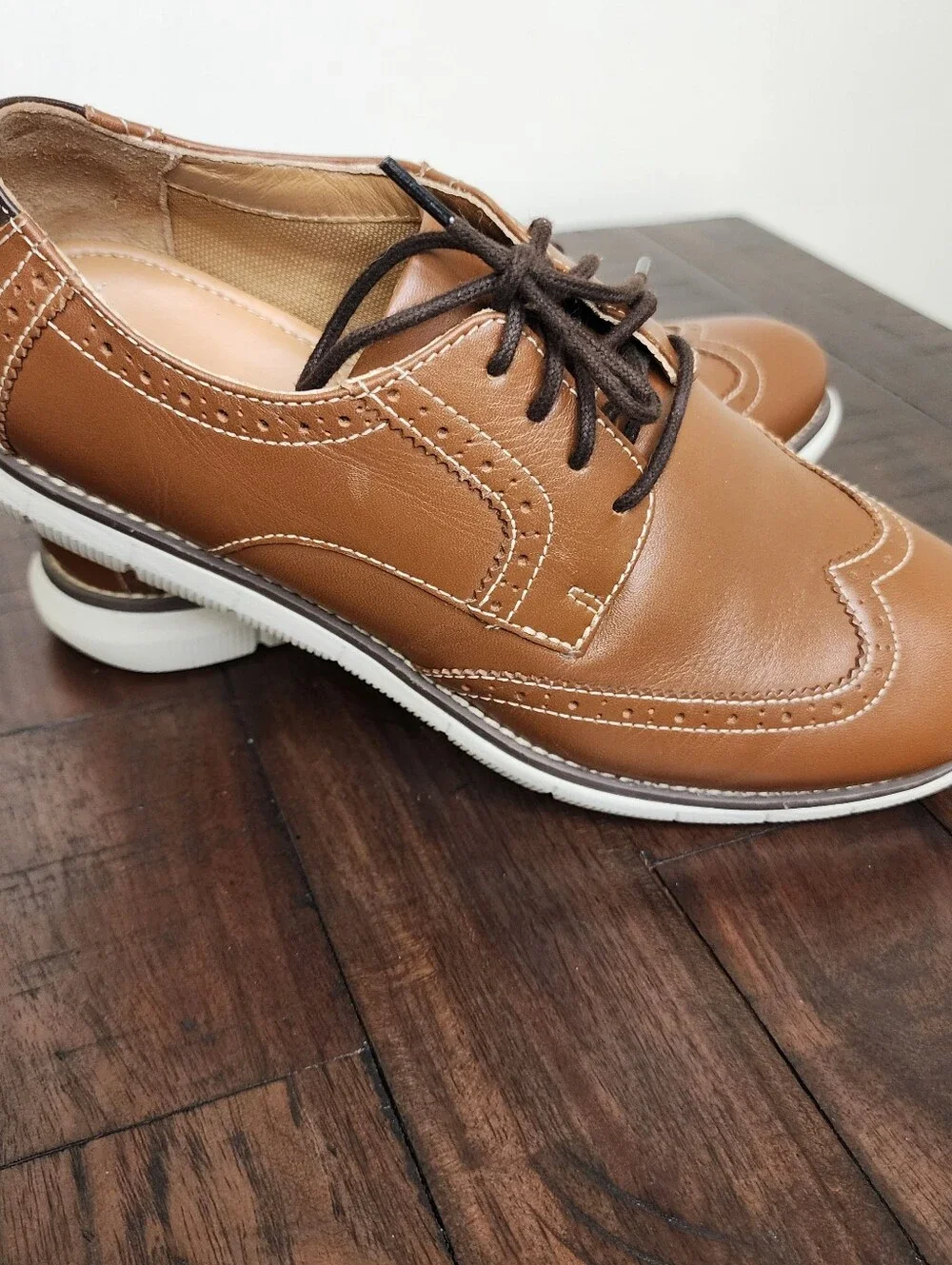 Johnston & Murphy Boys Brown Leather Wingtip Oxford BK Holden Dress Shoes Sz6